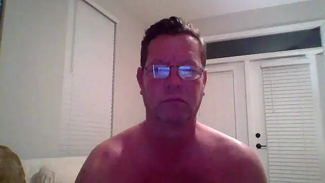 Goldenbear3111 online show from 04-16-26, 03:40