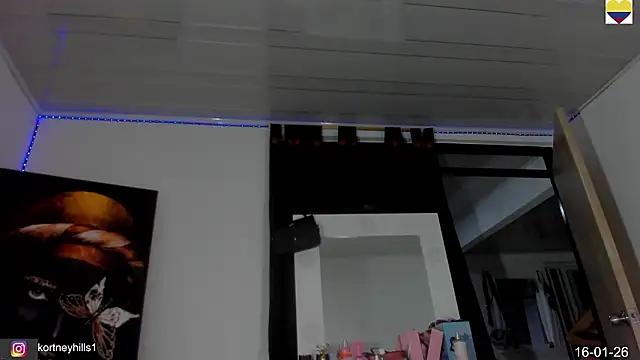 sexykortney online show from 01-17-26, 03:43