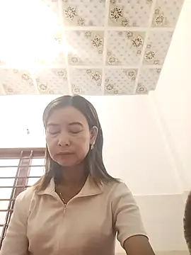 Sexy-ladyboobs20 online show from 12-01-25, 01:17