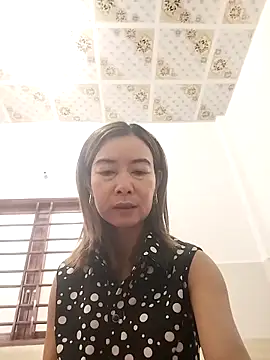 Sexy-ladyboobs20 online show from 12-05-25, 02:43