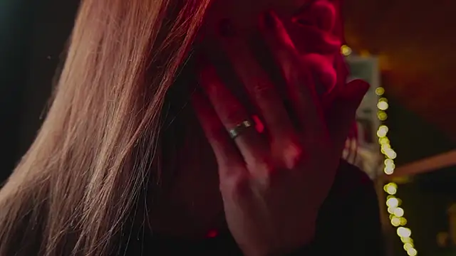 Snapshot of feelmetouchme chatting on 01-31-26, 08:18 feelmetouchme online show from 01-31-26, 08:18