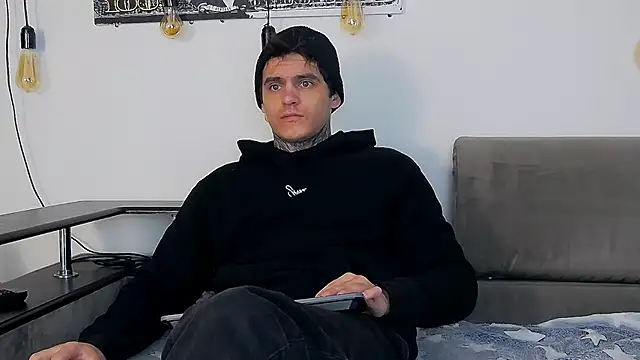 CarterCole online show from 12-20-25, 09:56