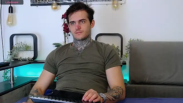 CarterCole online show from 03-08-25, 08:11