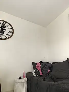 XXJulieXXhot online show from 04-14-26, 12:10