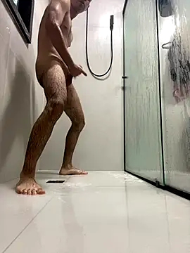 Maurob18 online show from 09-12-25, 01:06