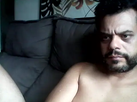 HornyBeachBoyBR online show from 02-05-26, 01:40