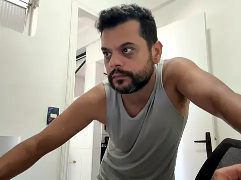 HornyBeachBoyBR online show from 04-30-26, 01:51