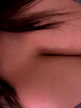 izanmiller2001 online show from 11-30-25, 03:18