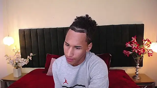 soft attraction online show from 11-06-25, 08:02