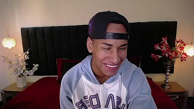 soft attraction online show from 11-07-25, 07:40