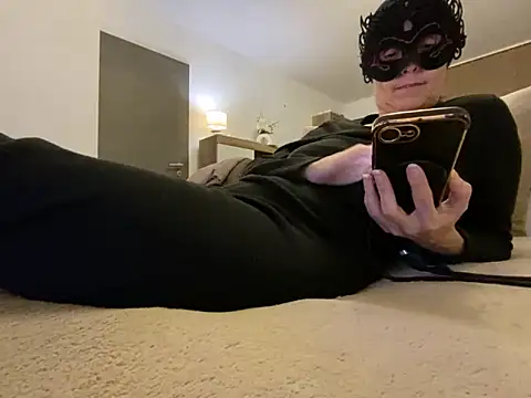 Marilou1983 online show from 02-16-26, 10:07