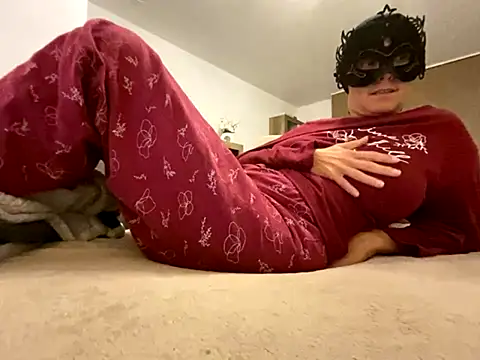 Marilou1983 online show from 09-18-25, 08:12