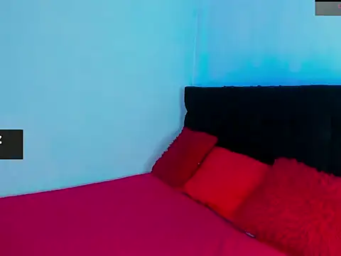 Snapshot of litz81 chatting on 03-03-26, 10:39 litz81 online show from 03-03-26, 10:39