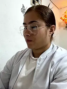 Sweet  Nurse1 online show from 01-13-26, 01:48