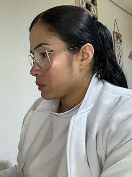Sweet  Nurse1 online show from 05-06-26, 03:38