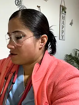 Snapshot of Sweet__Nurse1 chatting on 09-26-25, 04:14 Sweet Nurse1 online show from 09-26-25, 04:14