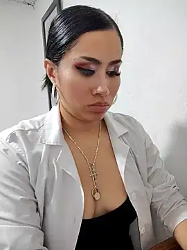 Snapshot of Sweet__Nurse1 chatting on 02-07-25, 03:45 Sweet Nurse1 online show from 02-07-25, 03:45