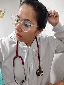 Snapshot of Sweet__Nurse1 chatting on 02-18-25, 07:21 Sweet Nurse1 online show from 02-18-25, 07:21