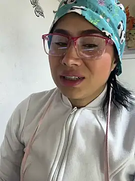 Sweet  Nurse1 online show from 05-27-26, 07:21