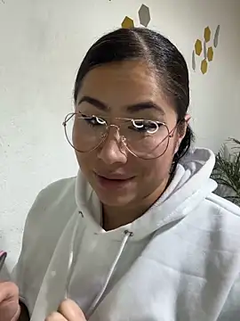Snapshot of Sweet__Nurse1 chatting on 09-14-25, 06:30 Sweet Nurse1 online show from 09-14-25, 06:30