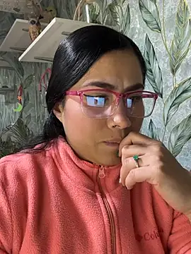 Snapshot of Sweet__Nurse1 chatting on 07-16-26, 08:17 Sweet Nurse1 online show from 07-16-26, 08:17