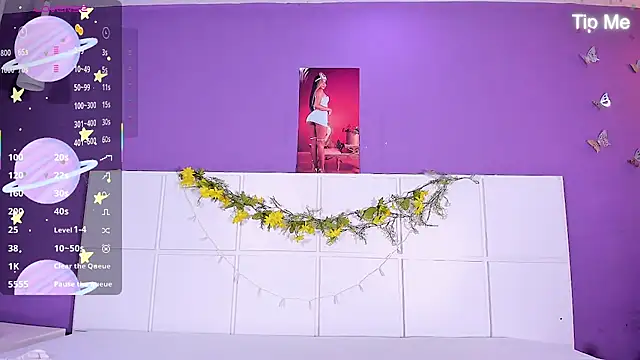 Snapshot of SunnyPage chatting on 02-20-25, 01:19 SunnyPage online show from 02-20-25, 01:19