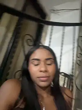 Snapshot of SunnyPage chatting on 11-07-25, 01:32 SunnyPage online show from 11-07-25, 01:32