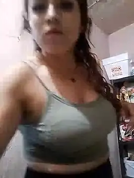 Snapshot of fany_secret chatting on 09-12-25, 05:18 fany secret online show from 09-12-25, 05:18