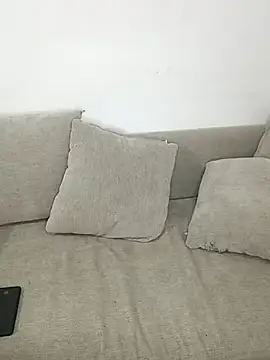 Snapshot of fany_secret chatting on 10-13-25, 07:15 fany secret online show from 10-13-25, 07:15