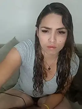 Snapshot of fany_secret chatting on 10-18-25, 07:32 fany secret online show from 10-18-25, 07:32