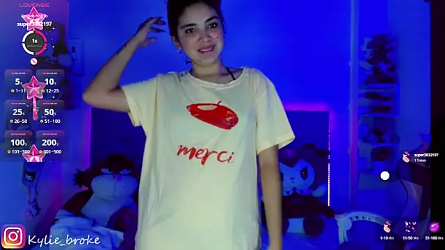 Kylie brokee online show from 02-09-25, 09:06