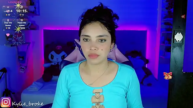 Kylie brokee online show from 01-29-25, 12:33