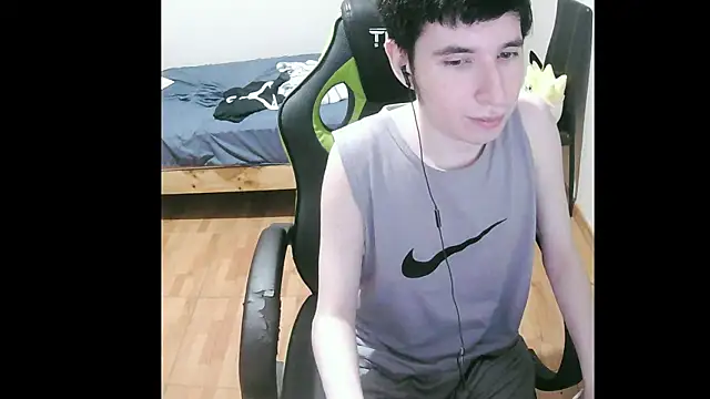 Twink martinboy online show from 01-06-25, 06:14