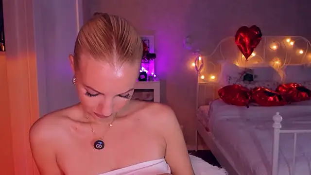 aestetick online show from 02-25-26, 11:21