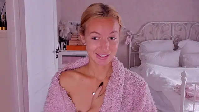 aestetick online show from 10-06-25, 06:25