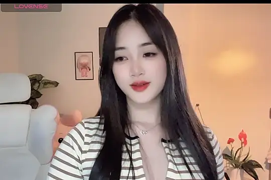  Aimy  online show from 11-24-25, 06:30