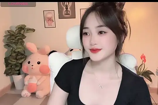  Aimy  online show from 11-23-25, 05:12