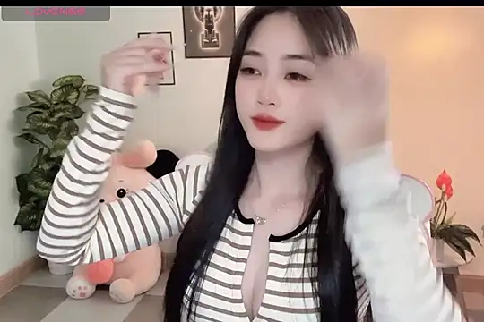  Aimy  online show from 11-30-25, 04:24