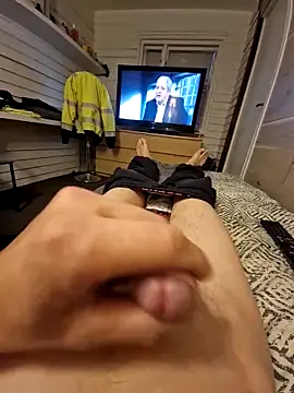 marcis222 online show from 10-18-25, 05:09