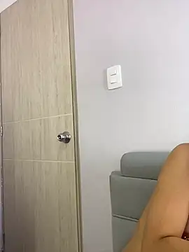 AmmyJones  online show from 10-03-25, 07:37