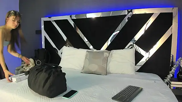 AmmyJones  online show from 01-14-26, 07:28