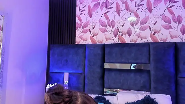 AmmyJones  online show from 09-08-25, 07:35