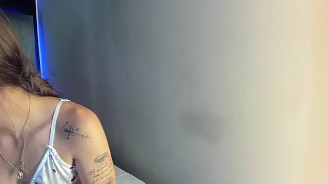 AmmyJones  online show from 11-19-25, 07:03