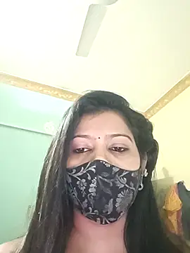 Snapshot of SANAYA_ROY chatting on 02-18-26, 08:33 SANAYA ROY online show from 02-18-26, 08:33