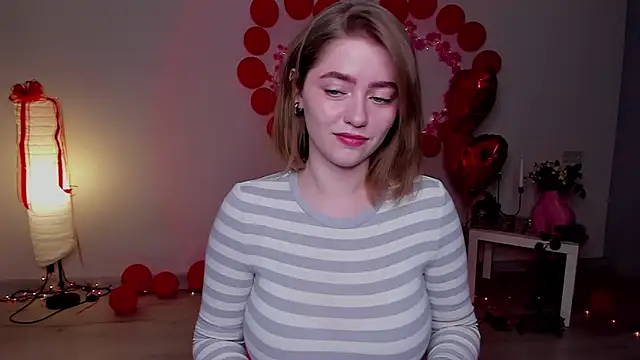 AidaPerry online show from 03-02-25, 05:41