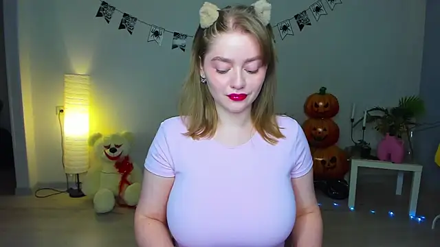 AidaPerry online show from 11-01-25, 06:13