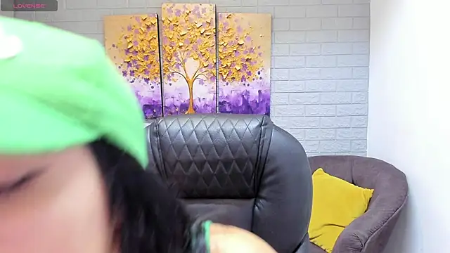 StefyGil  online show from 05-06-26, 12:09