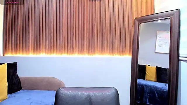 StefyGil  online show from 07-17-26, 12:02