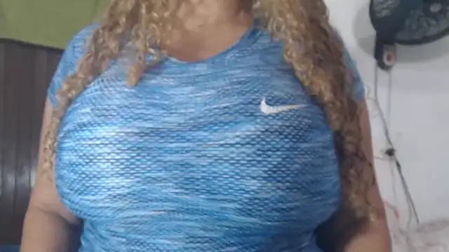BustyAmanda online show from 06-16-26, 03:01