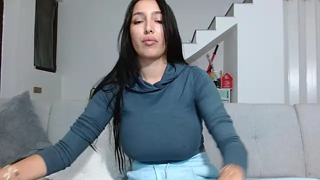 Snapshot of Gabrielaaxxx chatting on 02-17-25, 09:10 Gabrielaaxxx online show from 02-17-25, 09:10